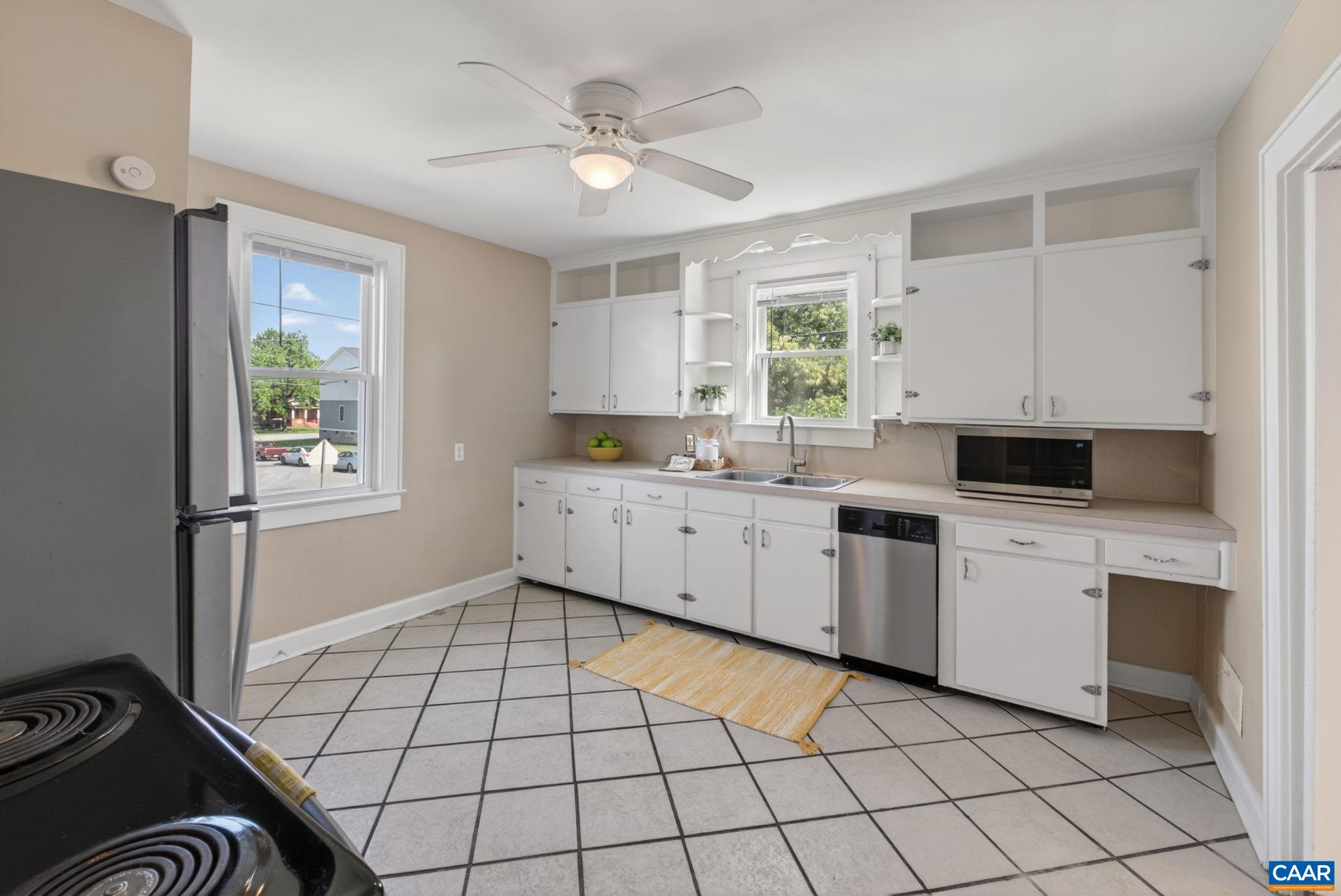 199 N BATH AVE, WAYNESBORO, Virginia 22980, 3 Bedrooms Bedrooms, ,1 BathroomBathrooms,Residential,199 N BATH AVE,677951 MLS # 677951