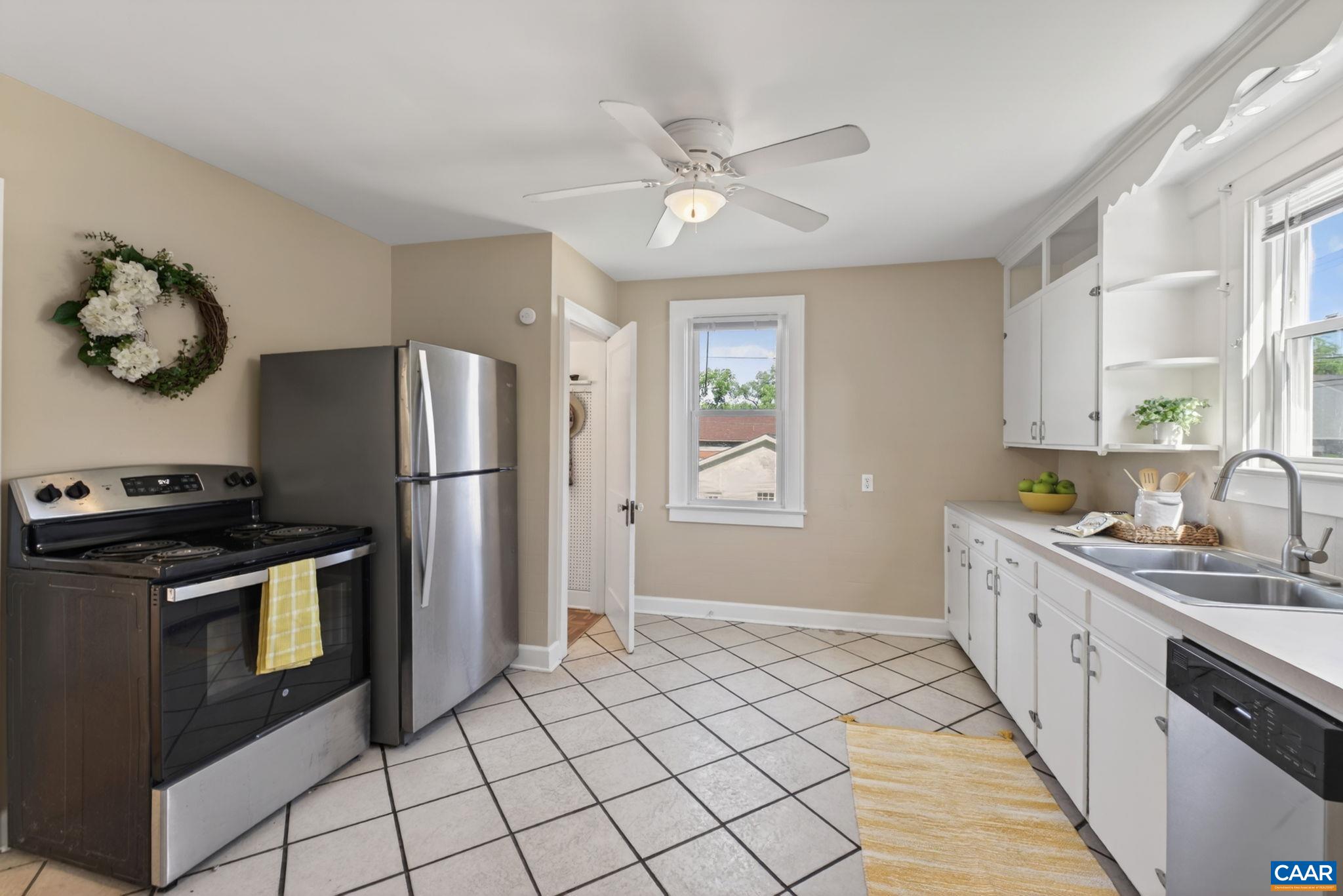 199 N BATH AVE, WAYNESBORO, Virginia 22980, 3 Bedrooms Bedrooms, ,1 BathroomBathrooms,Residential,199 N BATH AVE,677951 MLS # 677951