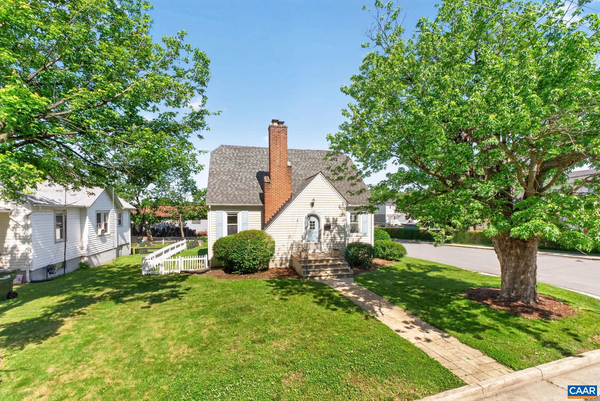 199 N BATH AVE, WAYNESBORO, Virginia 22980, 3 Bedrooms Bedrooms, ,1 BathroomBathrooms,Residential,199 N BATH AVE,677951 MLS # 677951