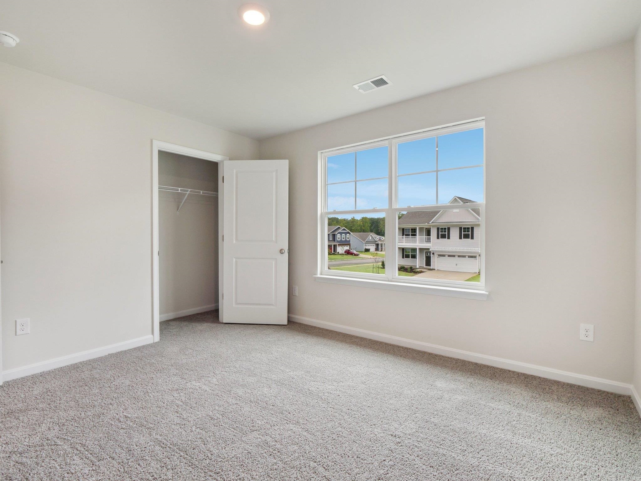 70 JILLIAN LN, PENN LAIRD, Virginia 22846, 5 Bedrooms Bedrooms, ,3 BathroomsBathrooms,Residential,70 JILLIAN LN,677957 MLS # 677957