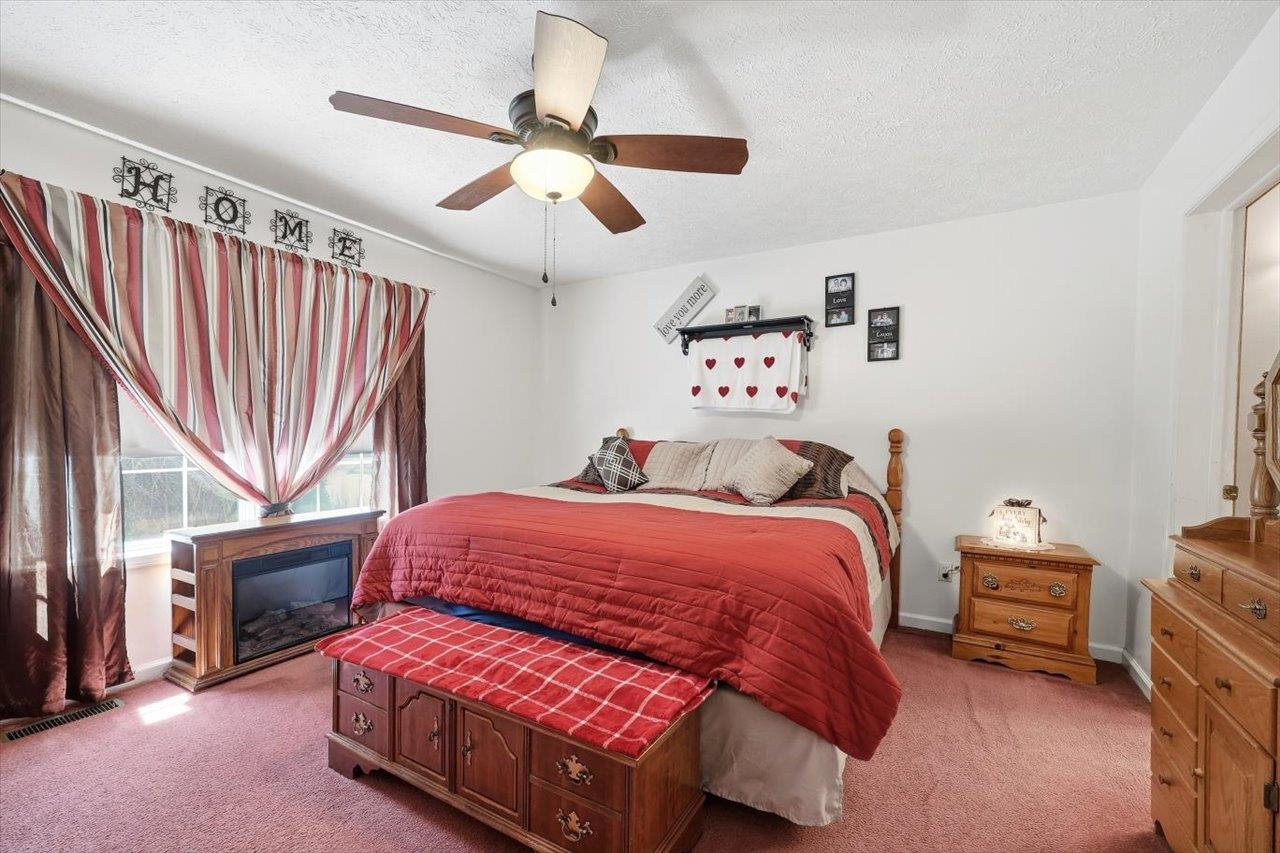 925 MT TORREY RD, LYNDHURST, Virginia 22952, 3 Bedrooms Bedrooms, ,2 BathroomsBathrooms,Residential,925 MT TORREY RD,677958 MLS # 677958