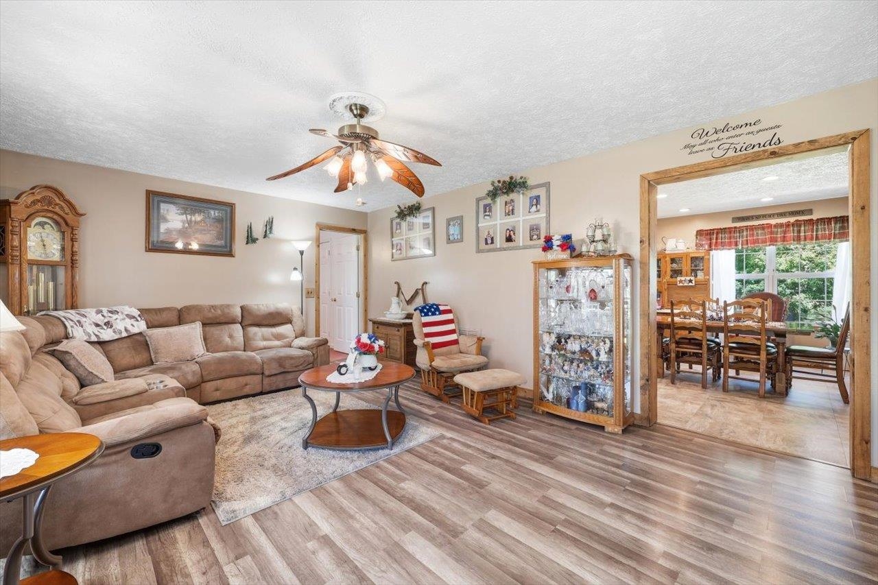 925 MT TORREY RD, LYNDHURST, Virginia 22952, 3 Bedrooms Bedrooms, ,2 BathroomsBathrooms,Residential,925 MT TORREY RD,677958 MLS # 677958