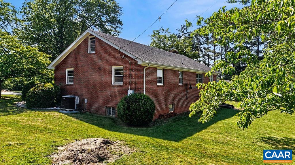1877 AFTON MOUNTAIN RD, AFTON, Virginia 22920, 3 Bedrooms Bedrooms, ,1 BathroomBathrooms,Residential,1877 AFTON MOUNTAIN RD,677969 MLS # 677969
