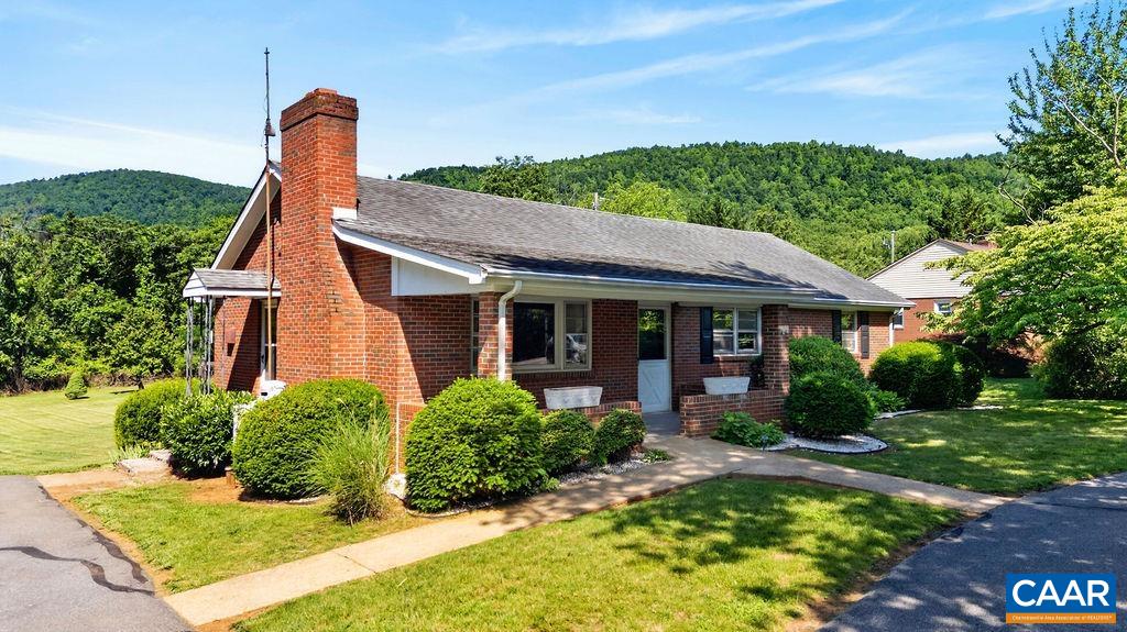 1877 AFTON MOUNTAIN RD, AFTON, Virginia 22920, 3 Bedrooms Bedrooms, ,1 BathroomBathrooms,Residential,1877 AFTON MOUNTAIN RD,677969 MLS # 677969