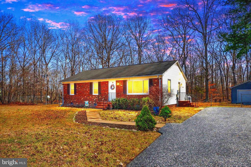 5527 SMITH STATION RD, FREDERICKSBURG, Virginia 22407, 2 Bedrooms Bedrooms, ,2 BathroomsBathrooms,Residential,5527 SMITH STATION RD,VASP2039944 MLS # VASP2039944