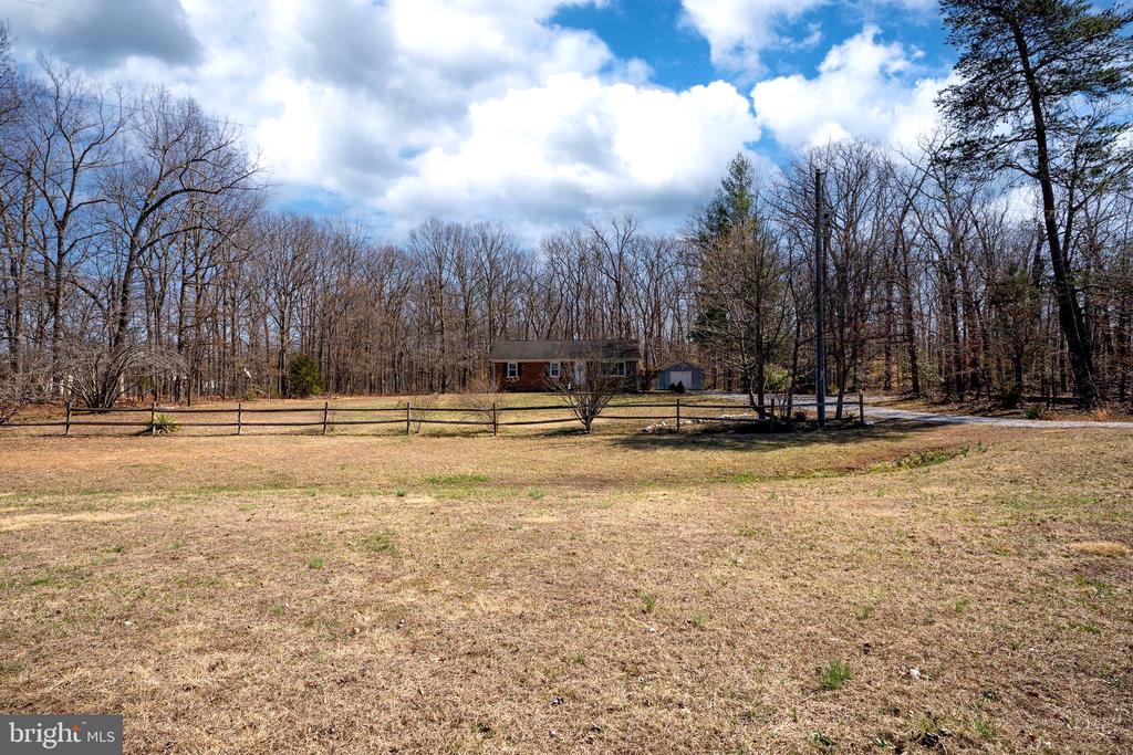 5527 SMITH STATION RD, FREDERICKSBURG, Virginia 22407, 2 Bedrooms Bedrooms, ,2 BathroomsBathrooms,Residential,5527 SMITH STATION RD,VASP2039944 MLS # VASP2039944