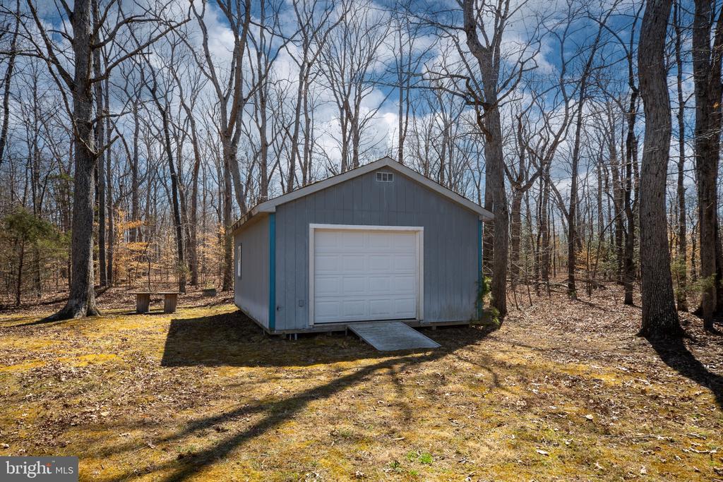 5527 SMITH STATION RD, FREDERICKSBURG, Virginia 22407, 2 Bedrooms Bedrooms, ,2 BathroomsBathrooms,Residential,5527 SMITH STATION RD,VASP2039944 MLS # VASP2039944