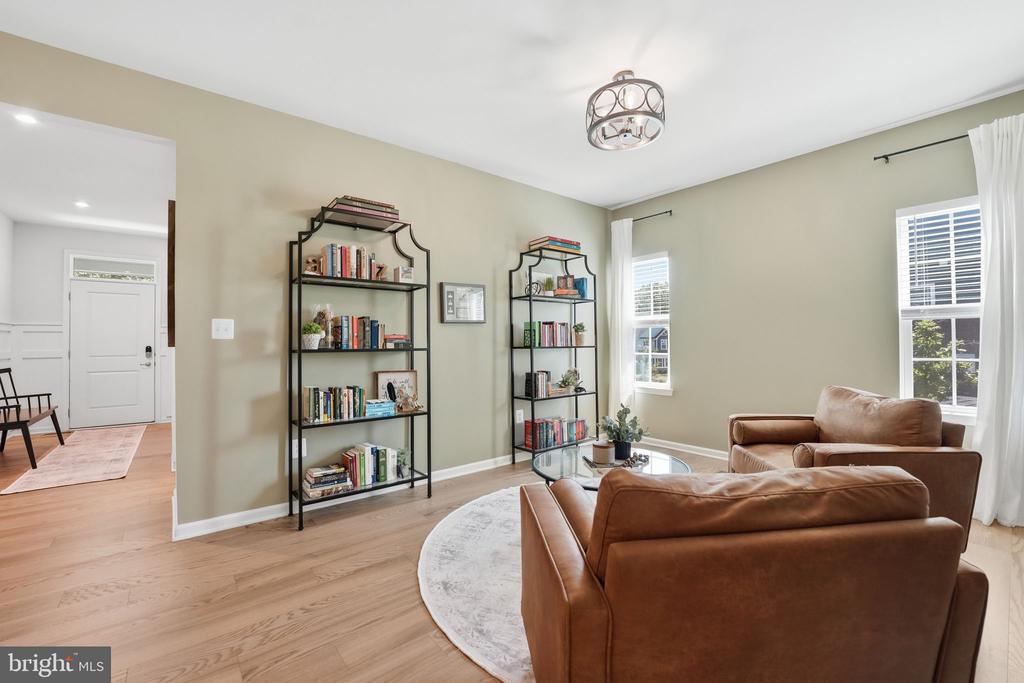 11312 OAKVILLE LN, SPOTSYLVANIA, Virginia 22551, 4 Bedrooms Bedrooms, ,3 BathroomsBathrooms,Residential,11312 OAKVILLE LN,VASP2042520 MLS # VASP2042520