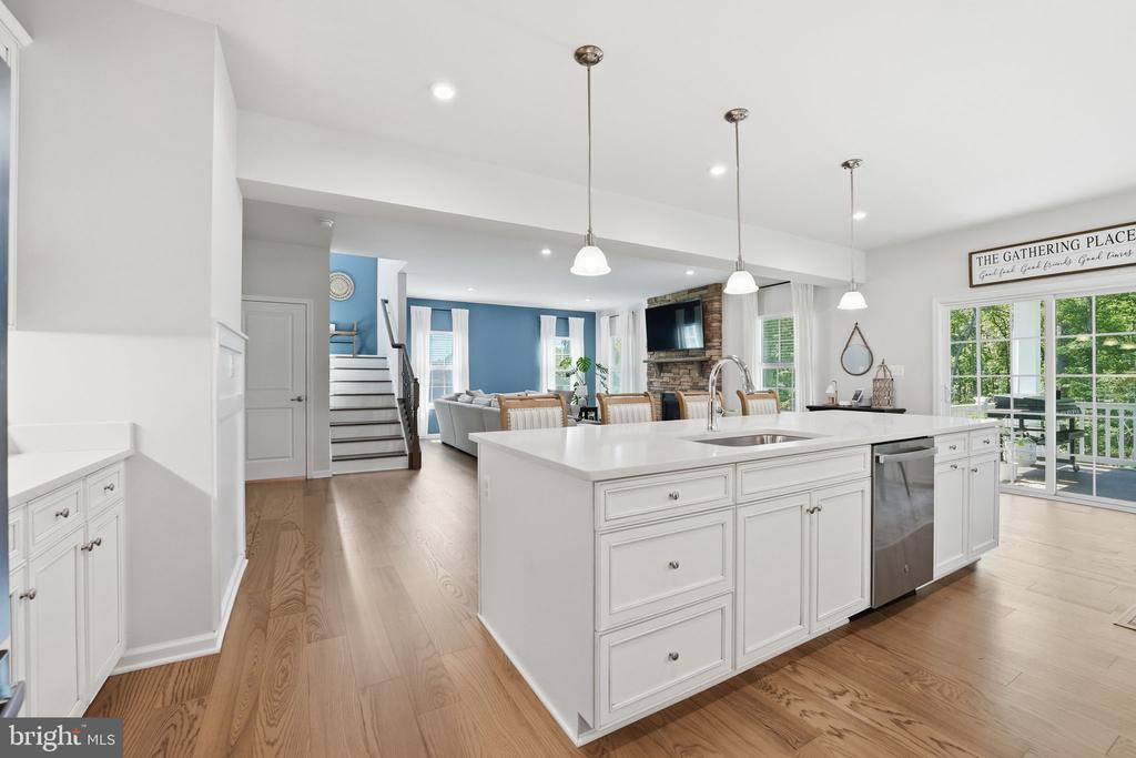 11312 OAKVILLE LN, SPOTSYLVANIA, Virginia 22551, 4 Bedrooms Bedrooms, ,3 BathroomsBathrooms,Residential,11312 OAKVILLE LN,VASP2042520 MLS # VASP2042520