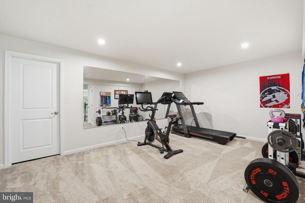11312 OAKVILLE LN, SPOTSYLVANIA, Virginia 22551, 4 Bedrooms Bedrooms, ,3 BathroomsBathrooms,Residential,11312 OAKVILLE LN,VASP2042520 MLS # VASP2042520
