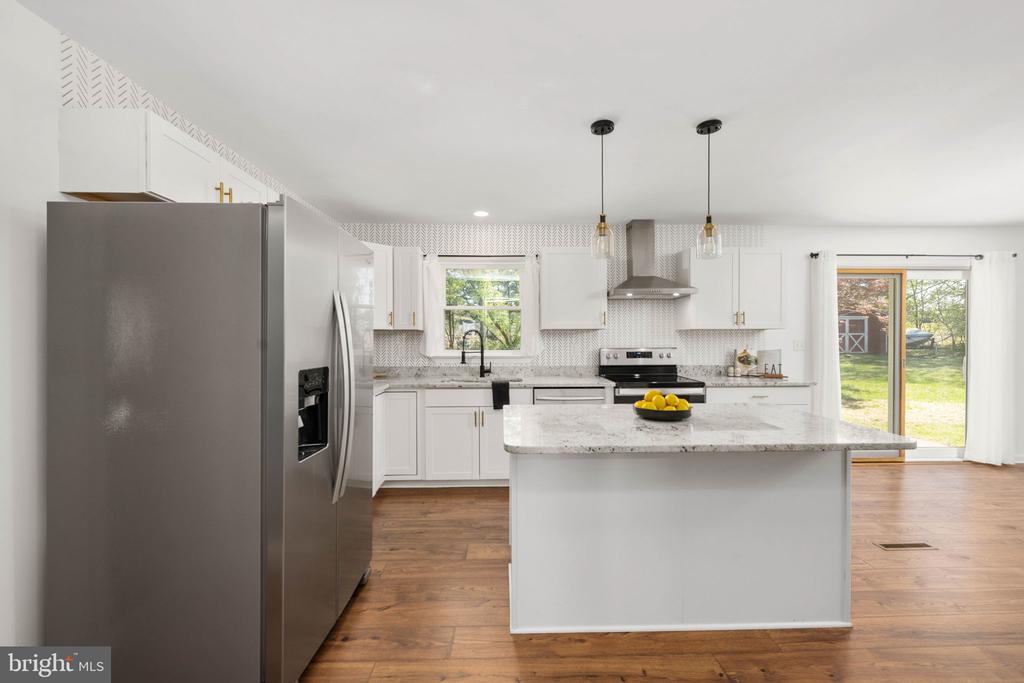 18493 COLONIAL DR, CULPEPER, Virginia 22701, 3 Bedrooms Bedrooms, ,3 BathroomsBathrooms,Residential,CARLTON HILLS,18493 COLONIAL DR,VACU2013916 MLS # VACU2013916