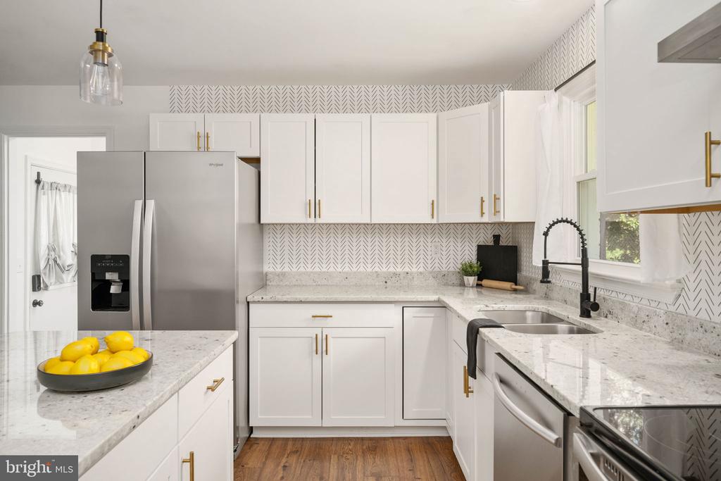 18493 COLONIAL DR, CULPEPER, Virginia 22701, 3 Bedrooms Bedrooms, ,3 BathroomsBathrooms,Residential,CARLTON HILLS,18493 COLONIAL DR,VACU2013916 MLS # VACU2013916