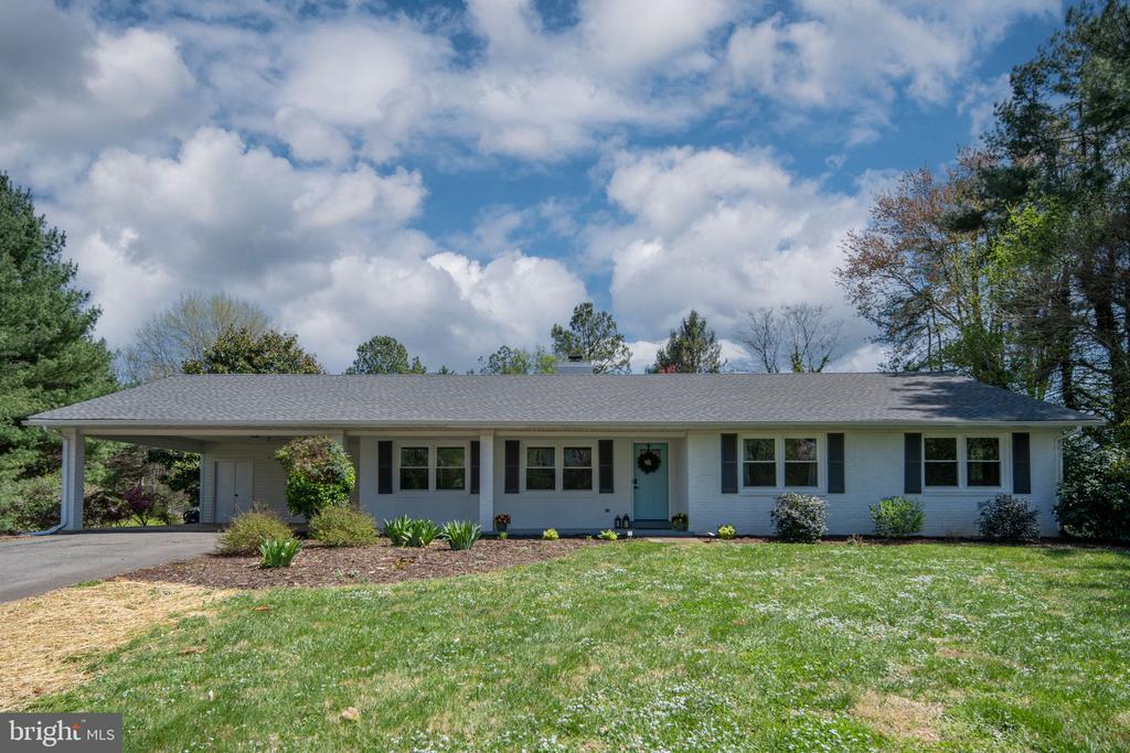 18493 COLONIAL DR, CULPEPER, Virginia 22701, 3 Bedrooms Bedrooms, ,3 BathroomsBathrooms,Residential,CARLTON HILLS,18493 COLONIAL DR,VACU2013916 MLS # VACU2013916