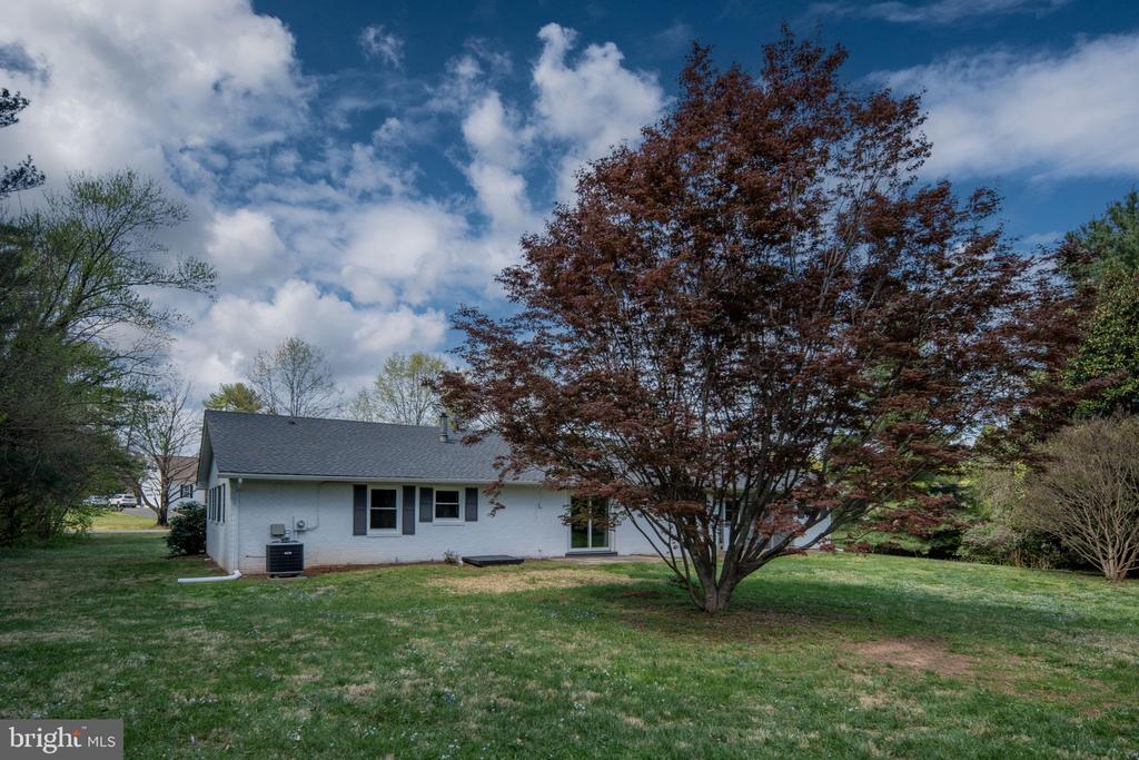 18493 COLONIAL DR, CULPEPER, Virginia 22701, 3 Bedrooms Bedrooms, ,3 BathroomsBathrooms,Residential,CARLTON HILLS,18493 COLONIAL DR,VACU2013916 MLS # VACU2013916