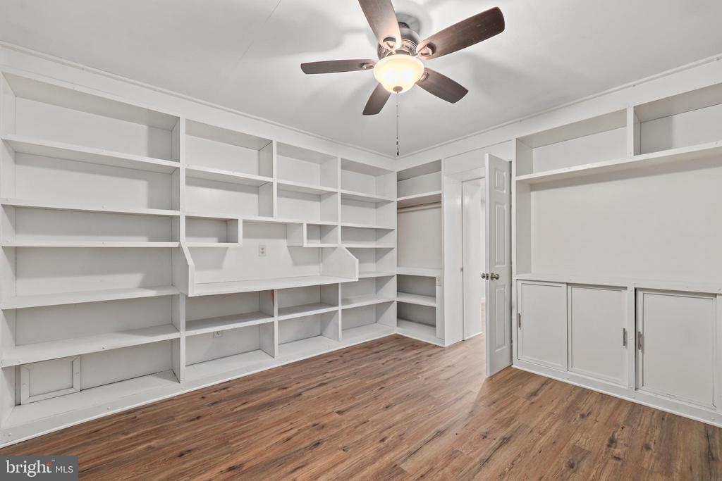 10205 HELENA TER, SPOTSYLVANIA, Virginia 22553, 4 Bedrooms Bedrooms, ,3 BathroomsBathrooms,Residential,10205 HELENA TER,VASP2042486 MLS # VASP2042486