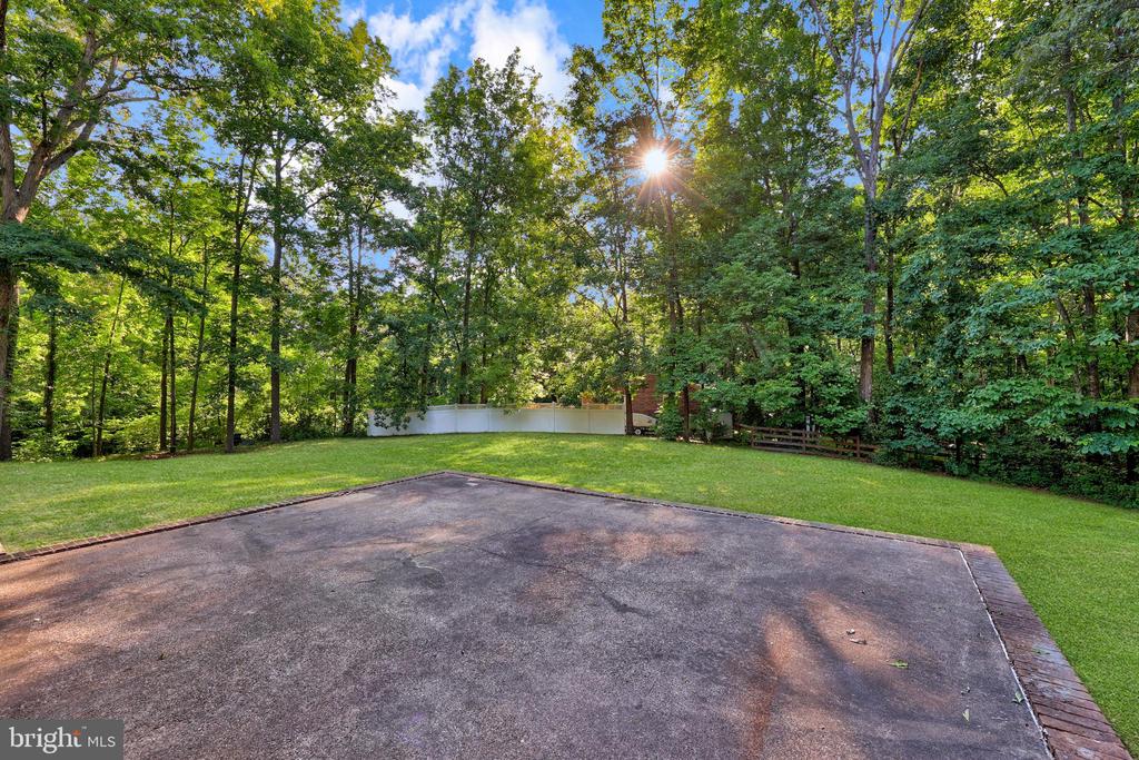 10205 HELENA TER, SPOTSYLVANIA, Virginia 22553, 4 Bedrooms Bedrooms, ,3 BathroomsBathrooms,Residential,10205 HELENA TER,VASP2042486 MLS # VASP2042486