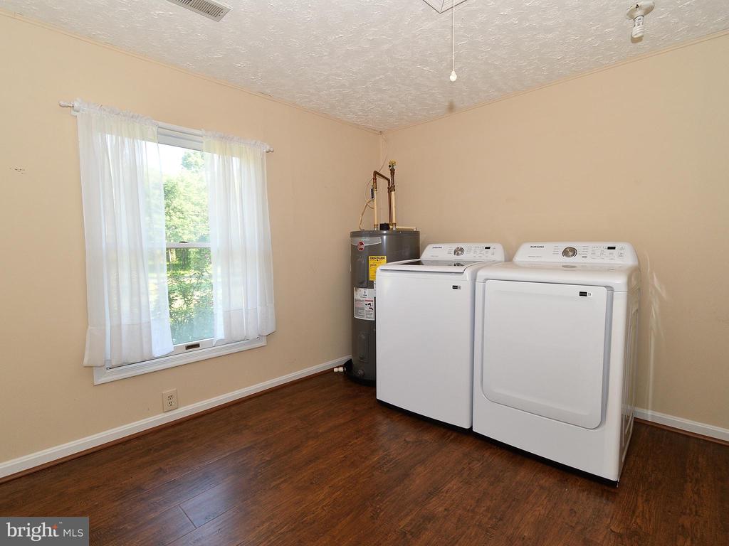 9597 ROUTTS HILL RD, WARRENTON, Virginia 20186, 3 Bedrooms Bedrooms, ,2 BathroomsBathrooms,Residential,9597 ROUTTS HILL RD,VAFQ2022366 MLS # VAFQ2022366