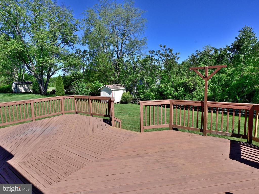 9597 ROUTTS HILL RD, WARRENTON, Virginia 20186, 3 Bedrooms Bedrooms, ,2 BathroomsBathrooms,Residential,9597 ROUTTS HILL RD,VAFQ2022366 MLS # VAFQ2022366
