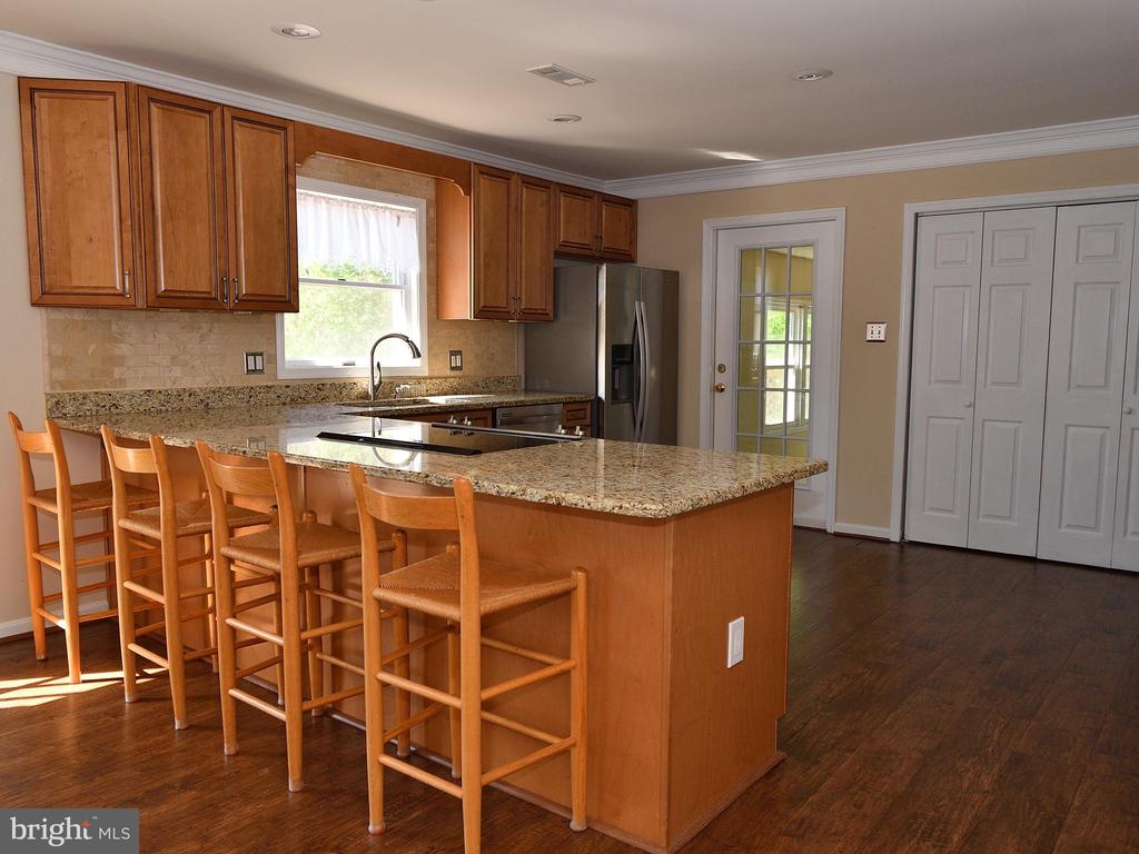 9597 ROUTTS HILL RD, WARRENTON, Virginia 20186, 3 Bedrooms Bedrooms, ,2 BathroomsBathrooms,Residential,9597 ROUTTS HILL RD,VAFQ2022366 MLS # VAFQ2022366