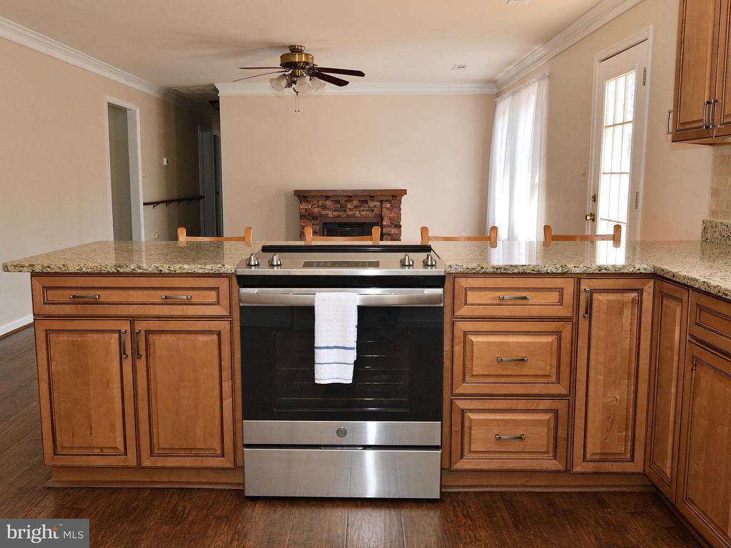 9597 ROUTTS HILL RD, WARRENTON, Virginia 20186, 3 Bedrooms Bedrooms, ,2 BathroomsBathrooms,Residential,9597 ROUTTS HILL RD,VAFQ2022366 MLS # VAFQ2022366
