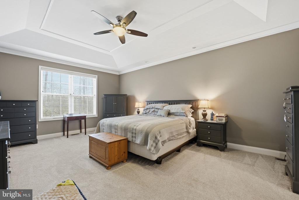 12140 BRENT TOWN RD, MIDLAND, Virginia 22728, 4 Bedrooms Bedrooms, ,4 BathroomsBathrooms,Residential,12140 BRENT TOWN RD,VAFQ2022388 MLS # VAFQ2022388