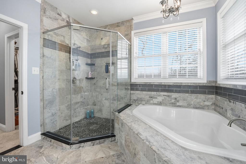 12140 BRENT TOWN RD, MIDLAND, Virginia 22728, 4 Bedrooms Bedrooms, ,4 BathroomsBathrooms,Residential,12140 BRENT TOWN RD,VAFQ2022388 MLS # VAFQ2022388