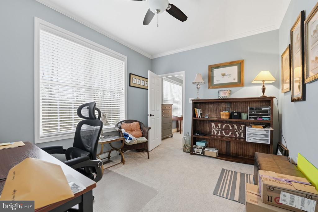 12140 BRENT TOWN RD, MIDLAND, Virginia 22728, 4 Bedrooms Bedrooms, ,4 BathroomsBathrooms,Residential,12140 BRENT TOWN RD,VAFQ2022388 MLS # VAFQ2022388