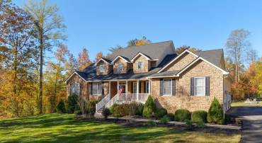 12140 BRENT TOWN RD, MIDLAND, Virginia 22728, 4 Bedrooms Bedrooms, ,4 BathroomsBathrooms,Residential,12140 BRENT TOWN RD,VAFQ2022388 MLS # VAFQ2022388