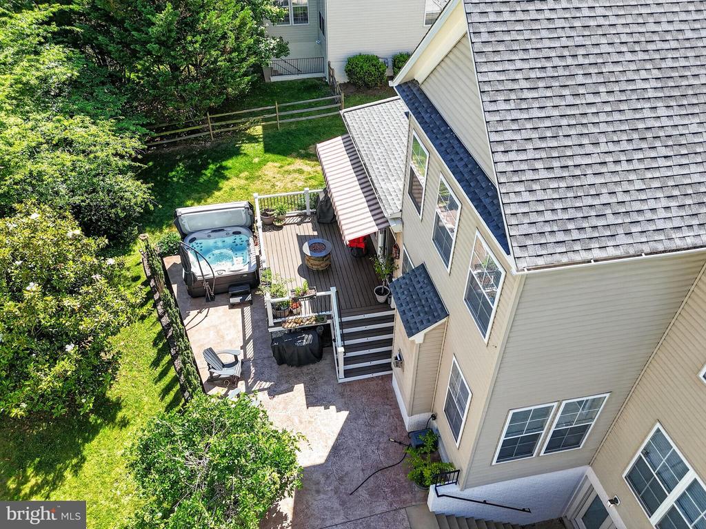 7153 COMRIE CT, WARRENTON, Virginia 20187, 5 Bedrooms Bedrooms, ,4 BathroomsBathrooms,Residential,7153 COMRIE CT,VAFQ2022390 MLS # VAFQ2022390