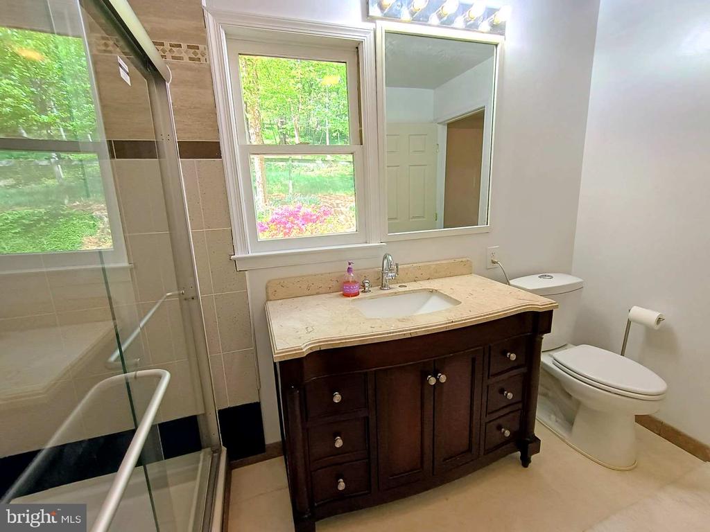 147 BLUE RIDGE AVE, CHESTER GAP, Virginia 22623, 4 Bedrooms Bedrooms, ,3 BathroomsBathrooms,Residential,147 BLUE RIDGE AVE,VARP2002674 MLS # VARP2002674