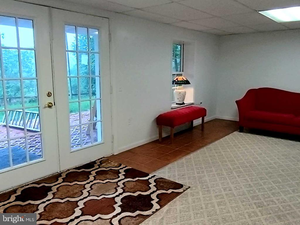147 BLUE RIDGE AVE, CHESTER GAP, Virginia 22623, 4 Bedrooms Bedrooms, ,3 BathroomsBathrooms,Residential,147 BLUE RIDGE AVE,VARP2002674 MLS # VARP2002674