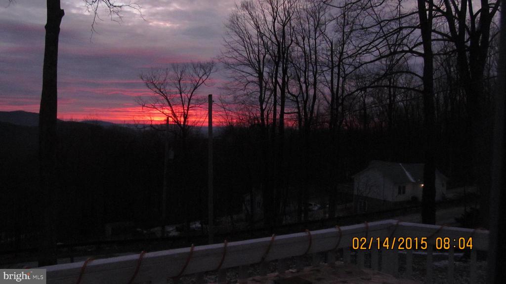 147 BLUE RIDGE AVE, CHESTER GAP, Virginia 22623, 4 Bedrooms Bedrooms, ,3 BathroomsBathrooms,Residential,147 BLUE RIDGE AVE,VARP2002674 MLS # VARP2002674