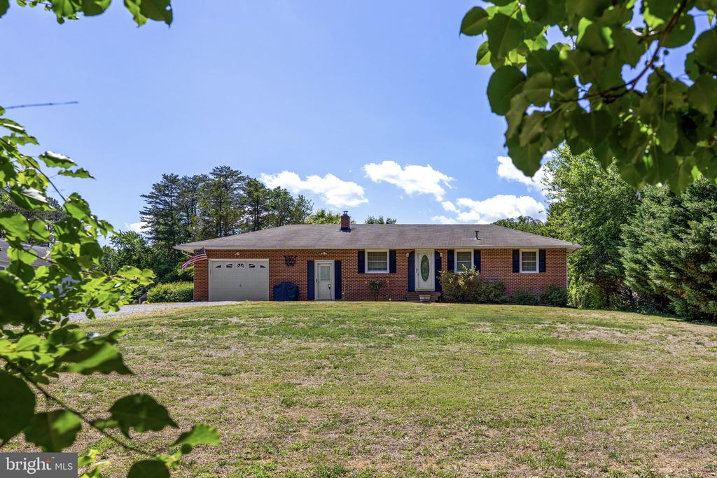 108 MELTON MANOR DR, GORDONSVILLE, Virginia 22942, 3 Bedrooms Bedrooms, ,1 BathroomBathrooms,Residential,108 MELTON MANOR DR,VALA2010016 MLS # VALA2010016