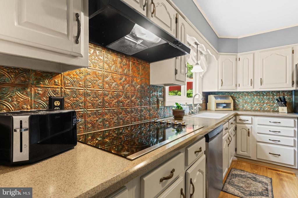 19306 FRAZIER RD, CULPEPER, Virginia 22701, 4 Bedrooms Bedrooms, ,3 BathroomsBathrooms,Residential,19306 FRAZIER RD,VACU2013910 MLS # VACU2013910