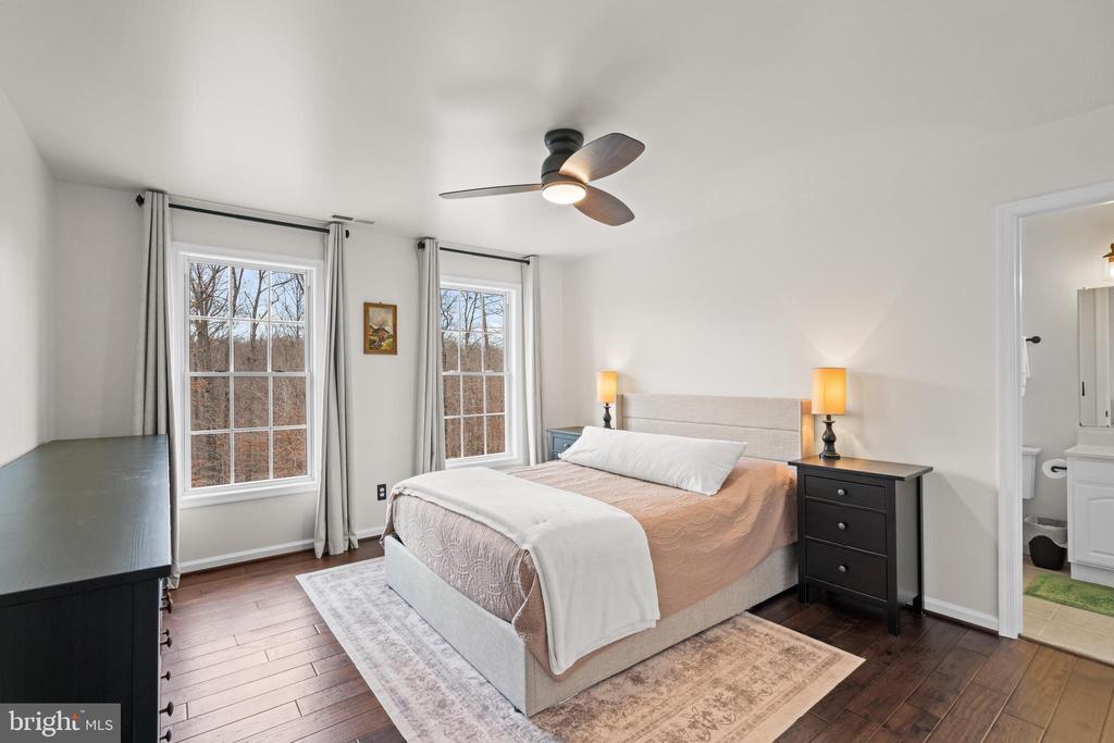 10448 WHEATLEY SCHOOL RD, MARSHALL, Virginia 20115, 5 Bedrooms Bedrooms, ,4 BathroomsBathrooms,Residential,10448 WHEATLEY SCHOOL RD,VAFQ2022398 MLS # VAFQ2022398