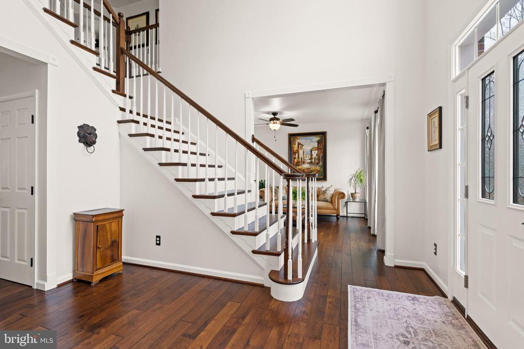 10448 WHEATLEY SCHOOL RD, MARSHALL, Virginia 20115, 5 Bedrooms Bedrooms, ,4 BathroomsBathrooms,Residential,10448 WHEATLEY SCHOOL RD,VAFQ2022398 MLS # VAFQ2022398