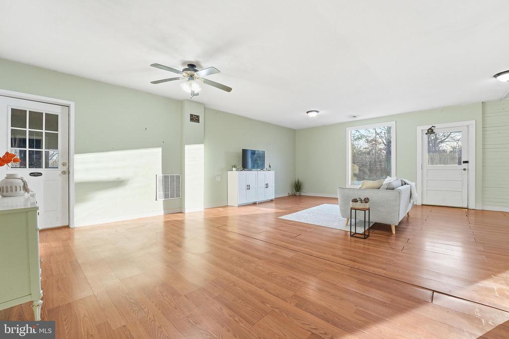 9071 SPERRYVILLE PIKE, CULPEPER, Virginia 22701, 1 Bedroom Bedrooms, ,1 BathroomBathrooms,Residential,9071 SPERRYVILLE PIKE,VACU2013924 MLS # VACU2013924