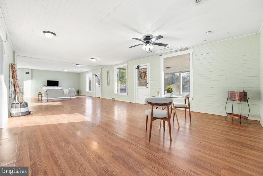9071 SPERRYVILLE PIKE, CULPEPER, Virginia 22701, 1 Bedroom Bedrooms, ,1 BathroomBathrooms,Residential,9071 SPERRYVILLE PIKE,VACU2013924 MLS # VACU2013924