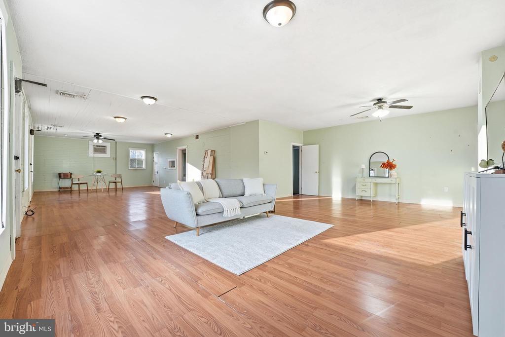 9071 SPERRYVILLE PIKE, CULPEPER, Virginia 22701, 1 Bedroom Bedrooms, ,1 BathroomBathrooms,Residential,9071 SPERRYVILLE PIKE,VACU2013924 MLS # VACU2013924