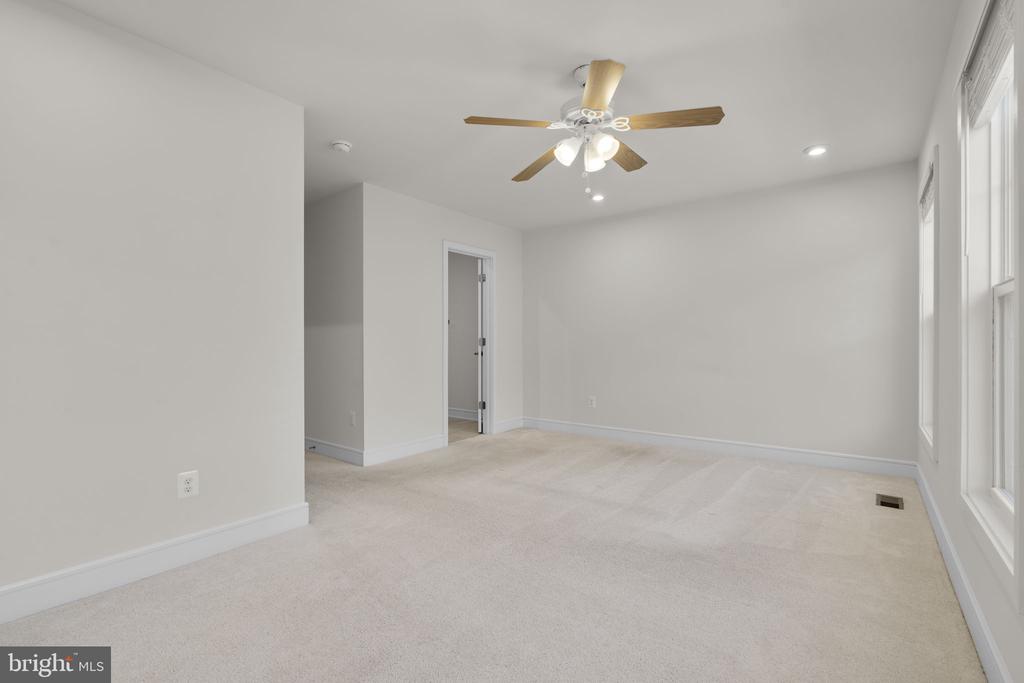 3571 STEPHENSONS HILL LN, MARSHALL, Virginia 20115, 3 Bedrooms Bedrooms, ,3 BathroomsBathrooms,Residential,3571 STEPHENSONS HILL LN,VAFQ2022402 MLS # VAFQ2022402