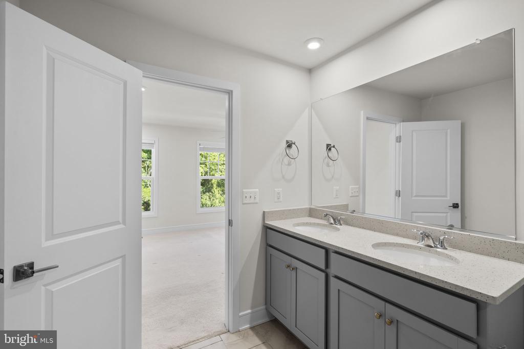 3571 STEPHENSONS HILL LN, MARSHALL, Virginia 20115, 3 Bedrooms Bedrooms, ,3 BathroomsBathrooms,Residential,3571 STEPHENSONS HILL LN,VAFQ2022402 MLS # VAFQ2022402