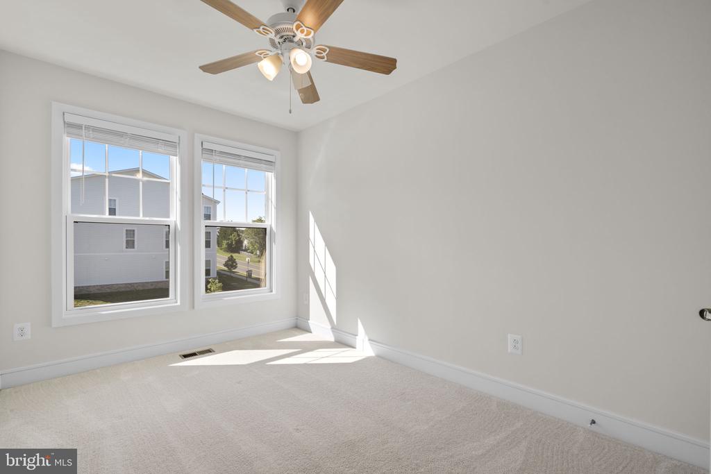 3571 STEPHENSONS HILL LN, MARSHALL, Virginia 20115, 3 Bedrooms Bedrooms, ,3 BathroomsBathrooms,Residential,3571 STEPHENSONS HILL LN,VAFQ2022402 MLS # VAFQ2022402