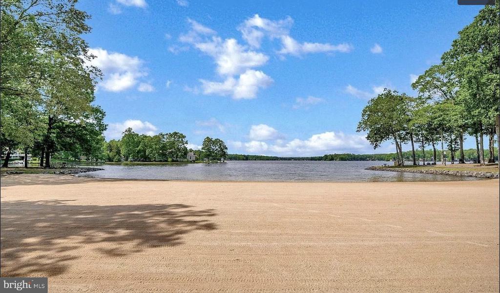 318 FAIRWAY DR, LOCUST GROVE, Virginia 22508, 3 Bedrooms Bedrooms, ,2 BathroomsBathrooms,Residential,318 FAIRWAY DR,VAOR2014364 MLS # VAOR2014364