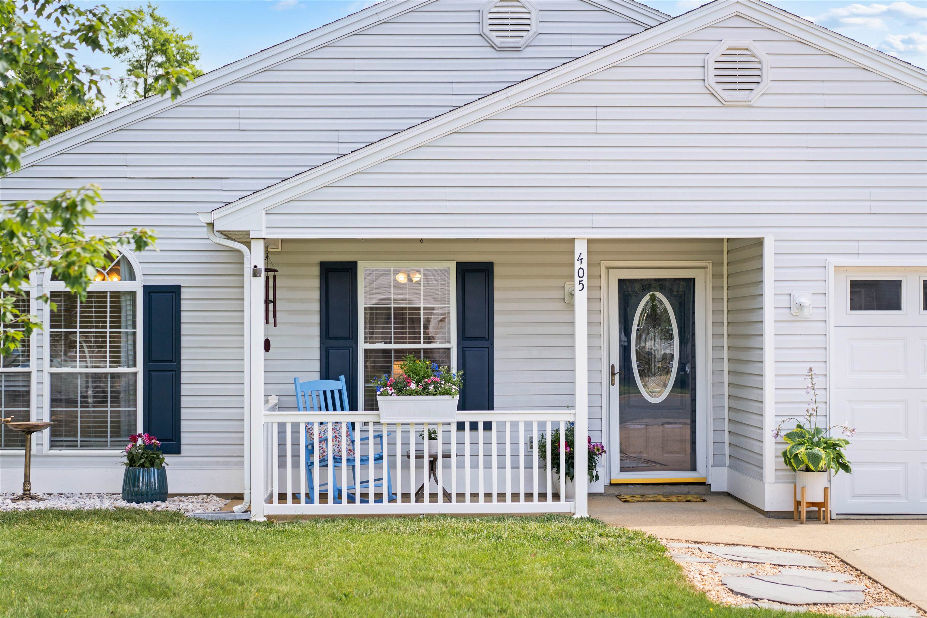 405 GREENWOOD RD, STAUNTON, Virginia 24401, 3 Bedrooms Bedrooms, ,2 BathroomsBathrooms,Residential,405 GREENWOOD RD,677911 MLS # 677911