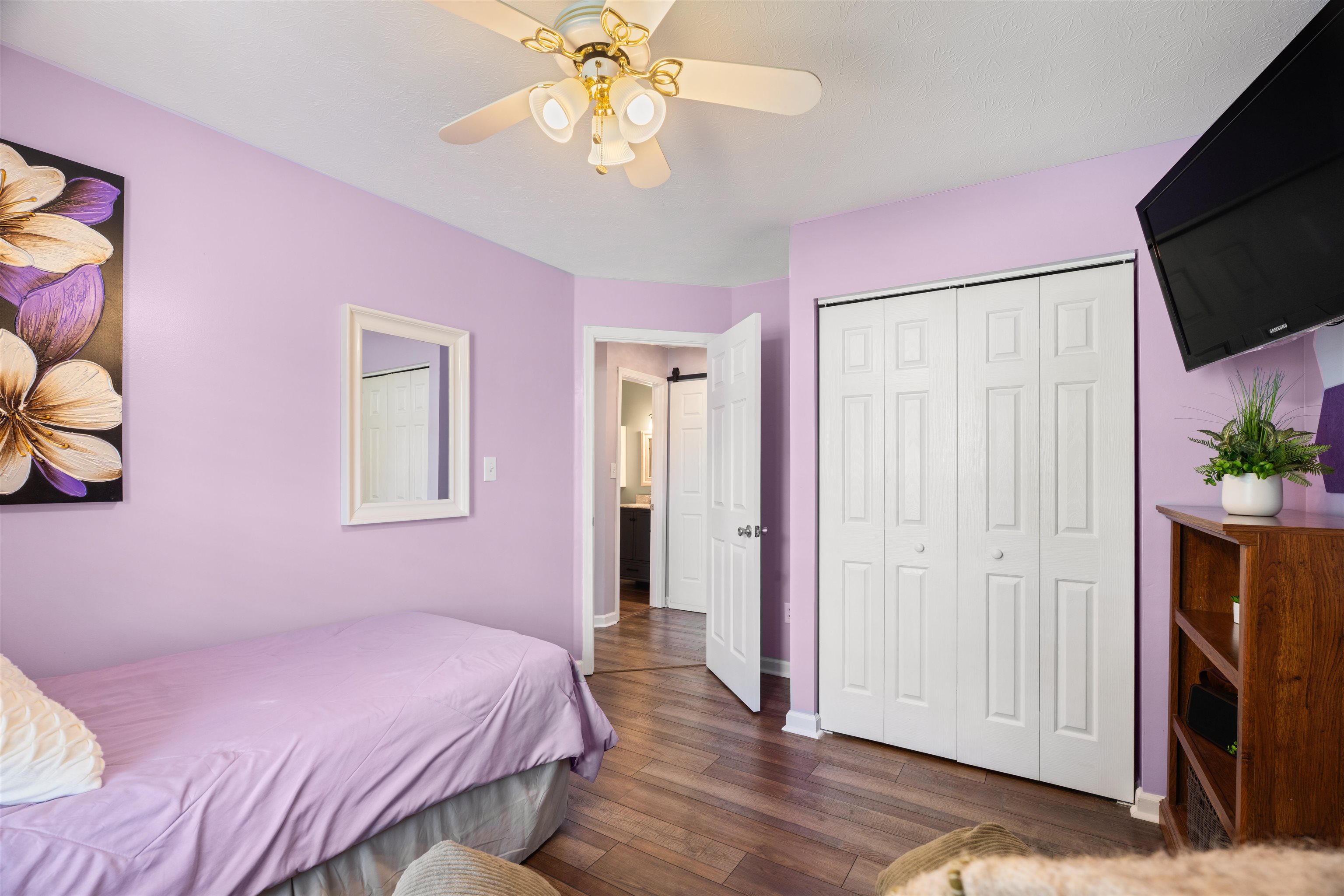 405 GREENWOOD RD, STAUNTON, Virginia 24401, 3 Bedrooms Bedrooms, ,2 BathroomsBathrooms,Residential,405 GREENWOOD RD,677911 MLS # 677911