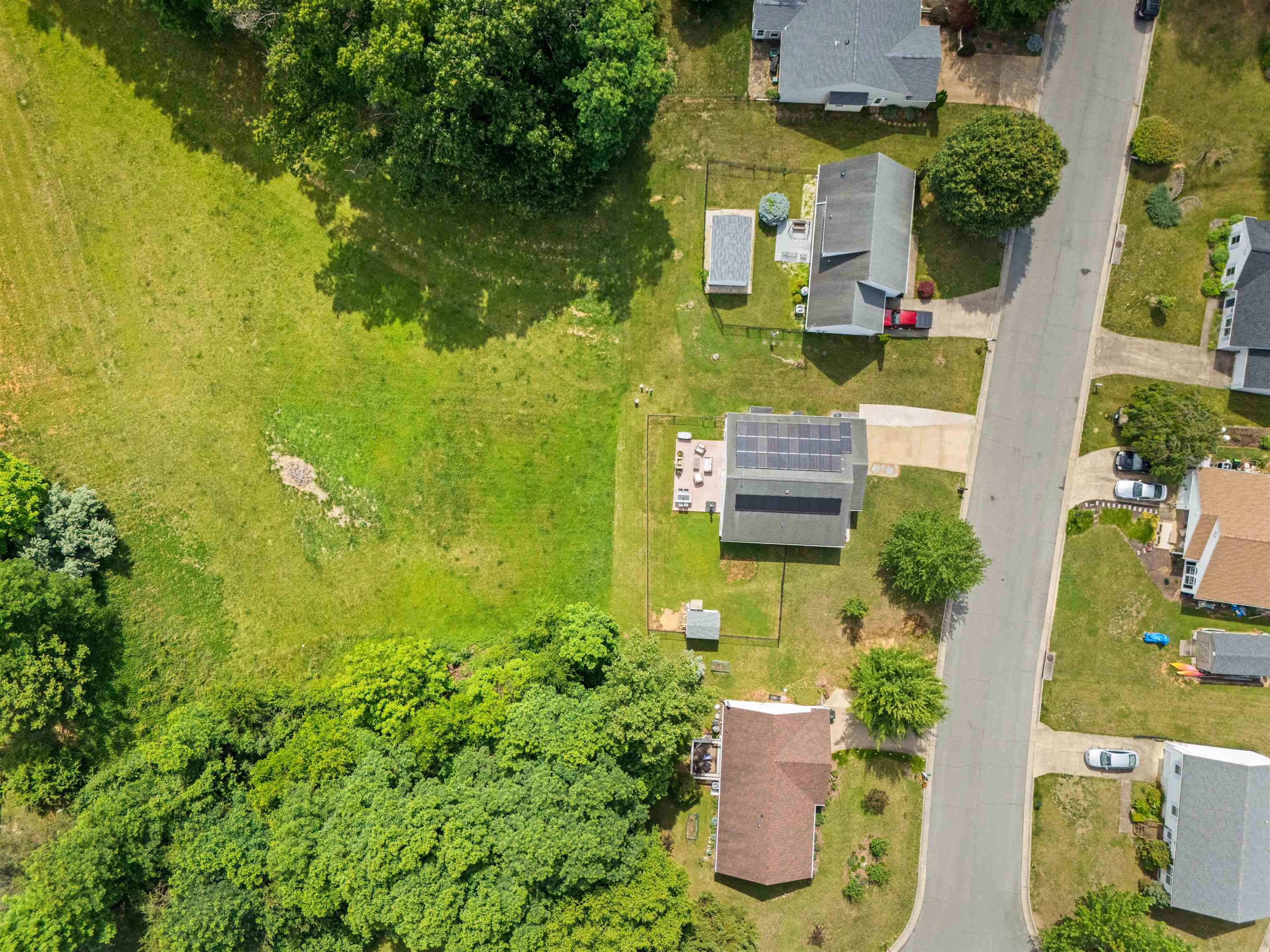 405 GREENWOOD RD, STAUNTON, Virginia 24401, 3 Bedrooms Bedrooms, ,2 BathroomsBathrooms,Residential,405 GREENWOOD RD,677911 MLS # 677911
