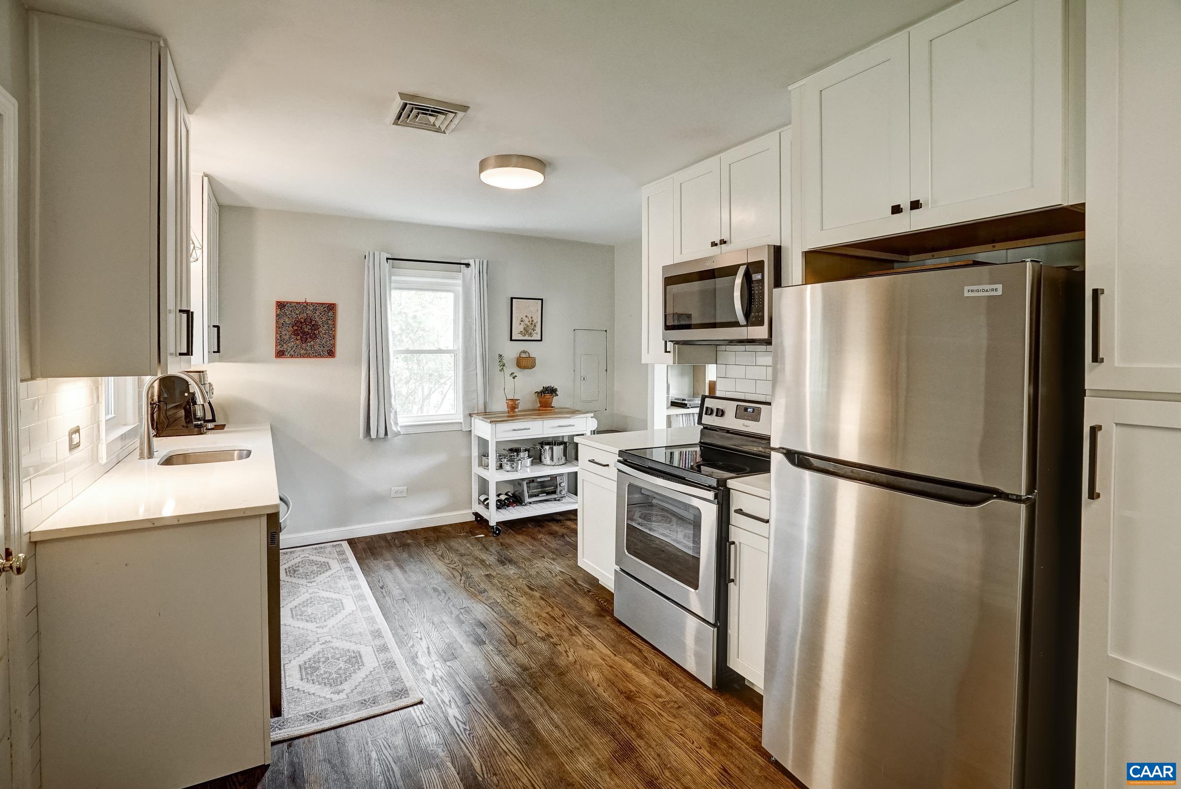 1014 SHERIDAN AVE, CHARLOTTESVILLE, Virginia 22901, 2 Bedrooms Bedrooms, ,1 BathroomBathrooms,Residential,1014 SHERIDAN AVE,677926 MLS # 677926