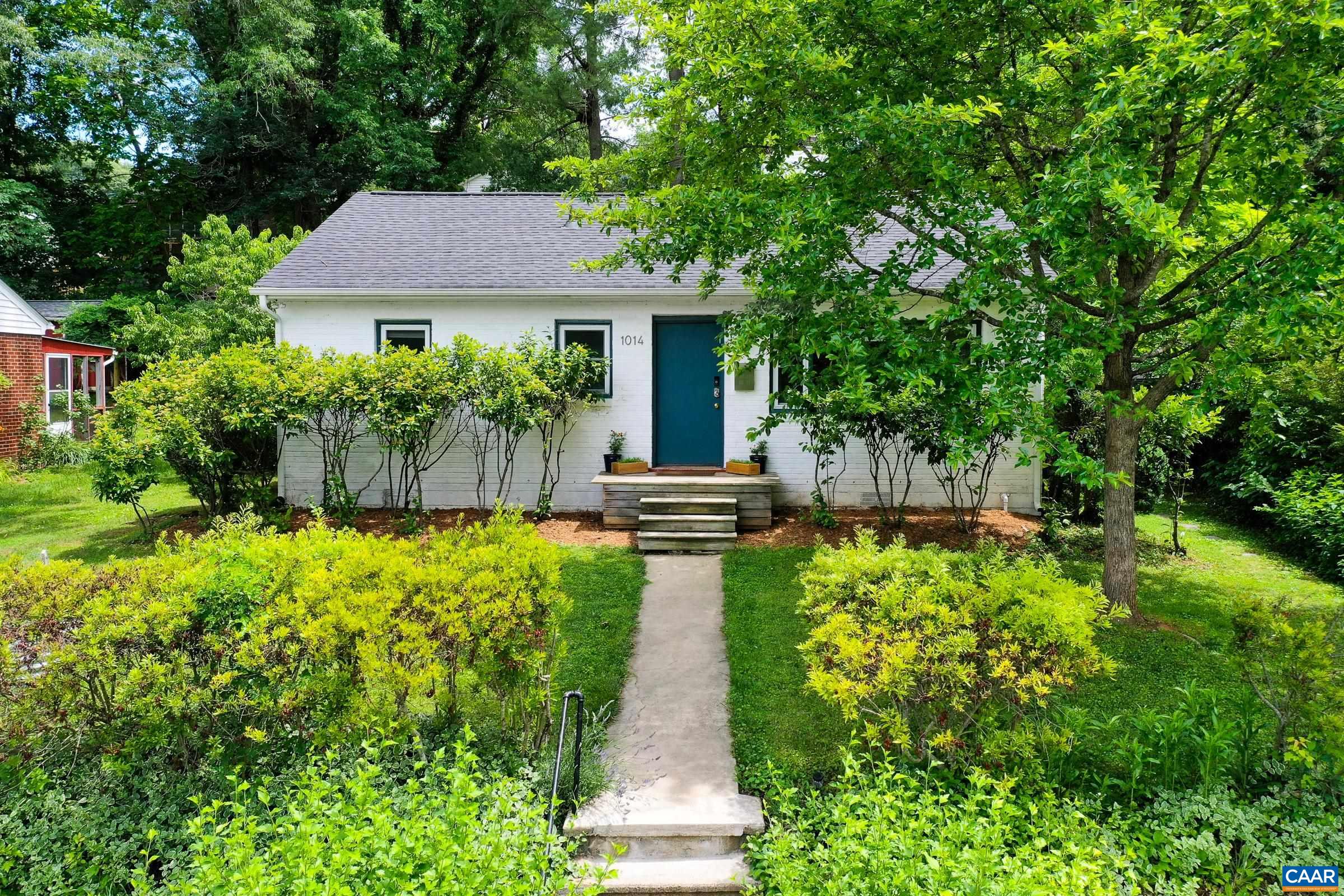 1014 SHERIDAN AVE, CHARLOTTESVILLE, Virginia 22901, 2 Bedrooms Bedrooms, ,1 BathroomBathrooms,Residential,1014 SHERIDAN AVE,677926 MLS # 677926