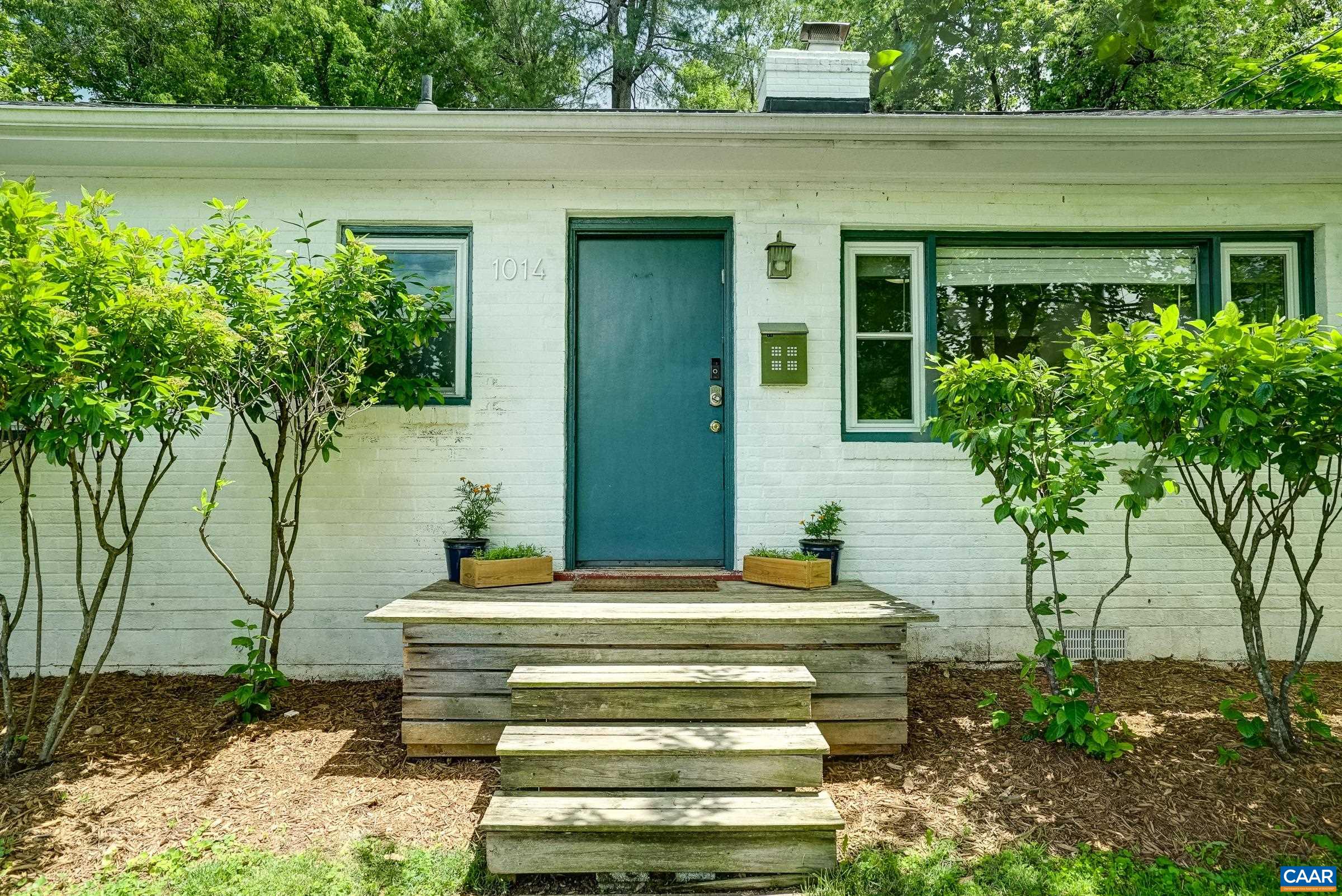 1014 SHERIDAN AVE, CHARLOTTESVILLE, Virginia 22901, 2 Bedrooms Bedrooms, ,1 BathroomBathrooms,Residential,1014 SHERIDAN AVE,677926 MLS # 677926