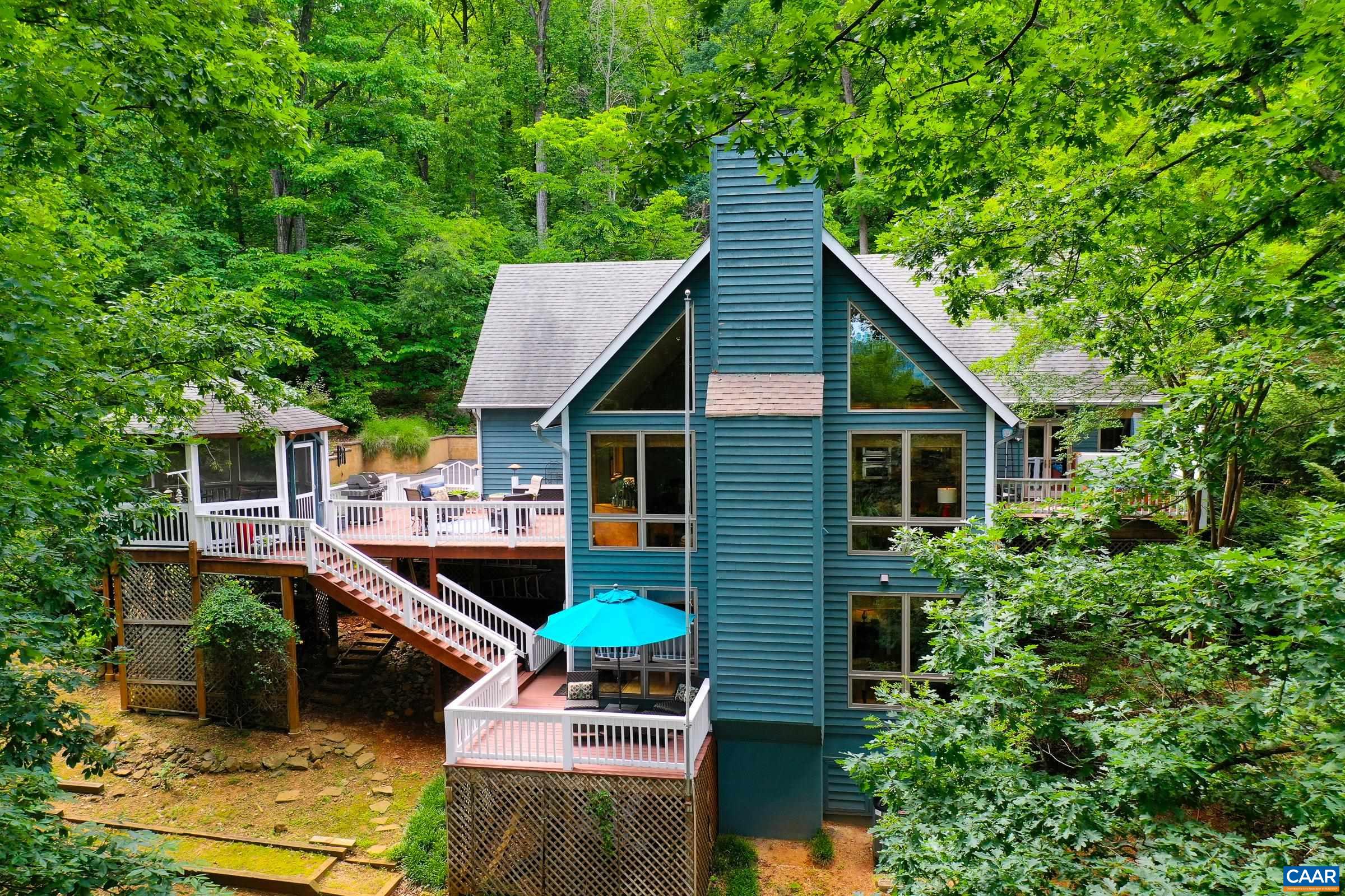 Multiple decks, screened gazebo, enjoy nature in every season!